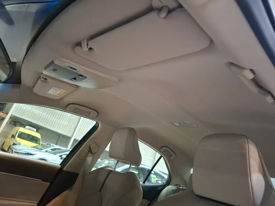 2023 Toyota Camry  LE HEV 