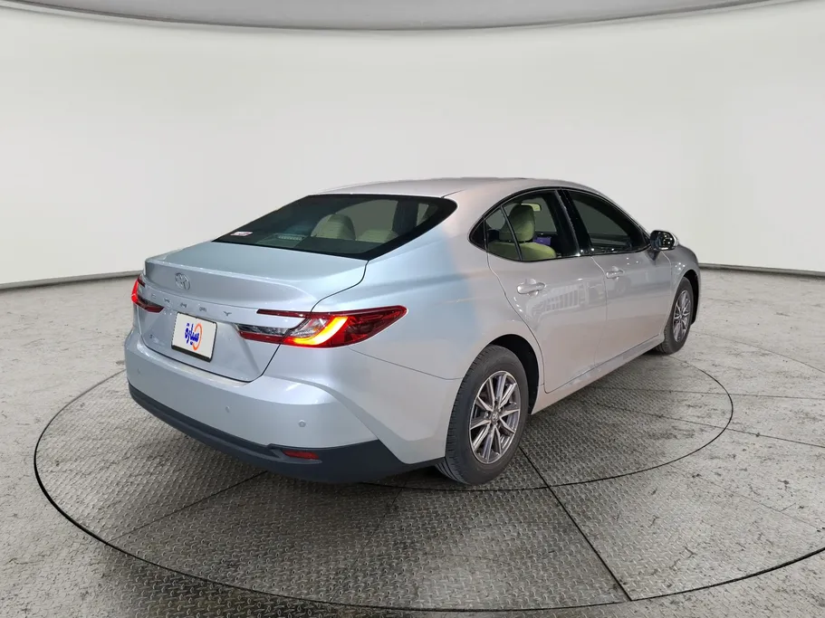 2025 Toyota Camry  E 