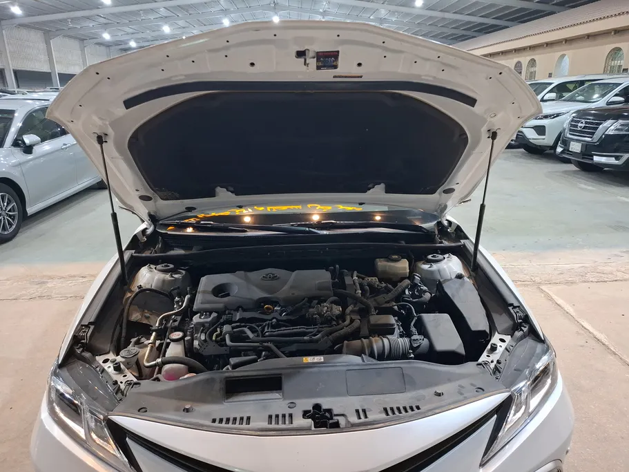2023 Toyota Camry  LE HEV 