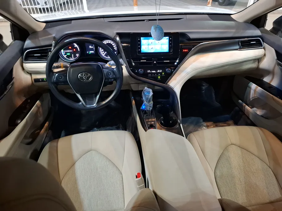 2023 Toyota Camry  LE HEV 