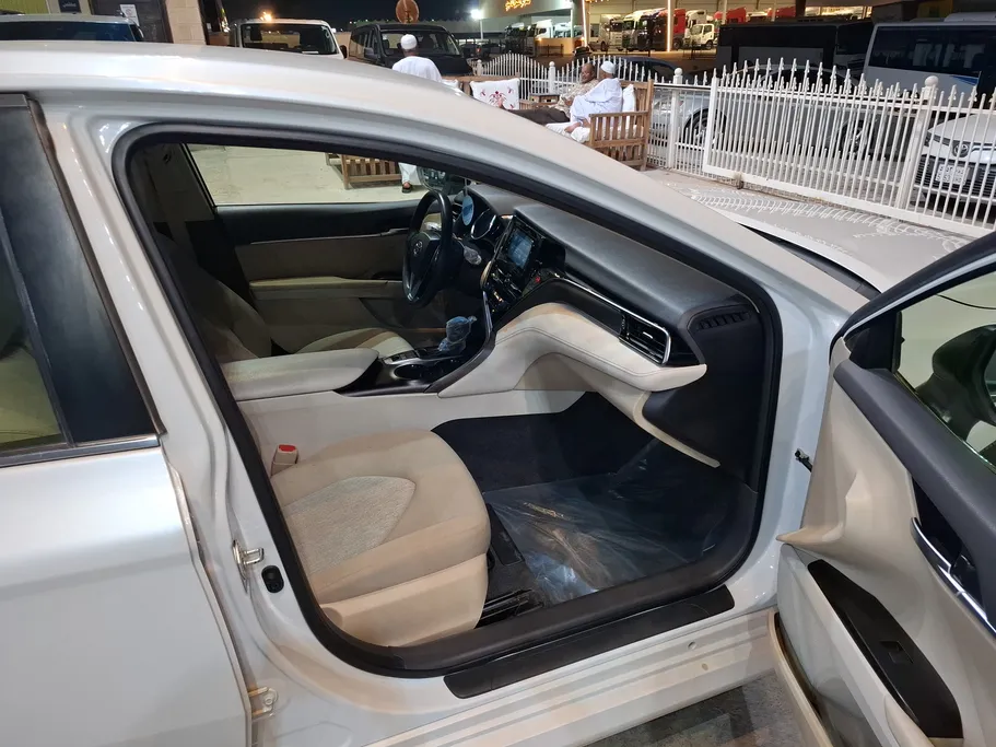 2023 Toyota Camry  LE HEV 