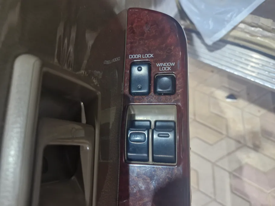 2018 Toyota LAND CRUISER 70 SDLX WINCH 3DR 