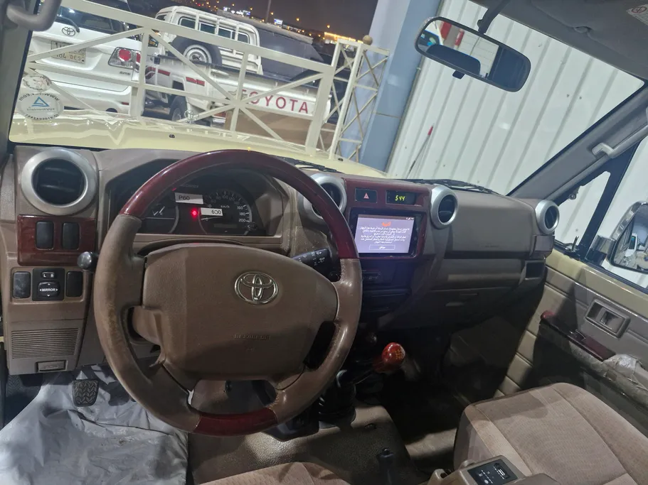 2018 Toyota LAND CRUISER 70 SDLX WINCH 3DR 