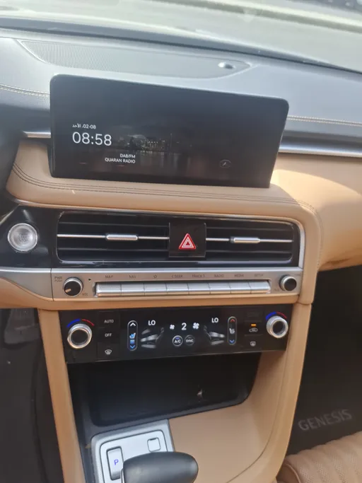 2024 Genesis G70 Prestige 