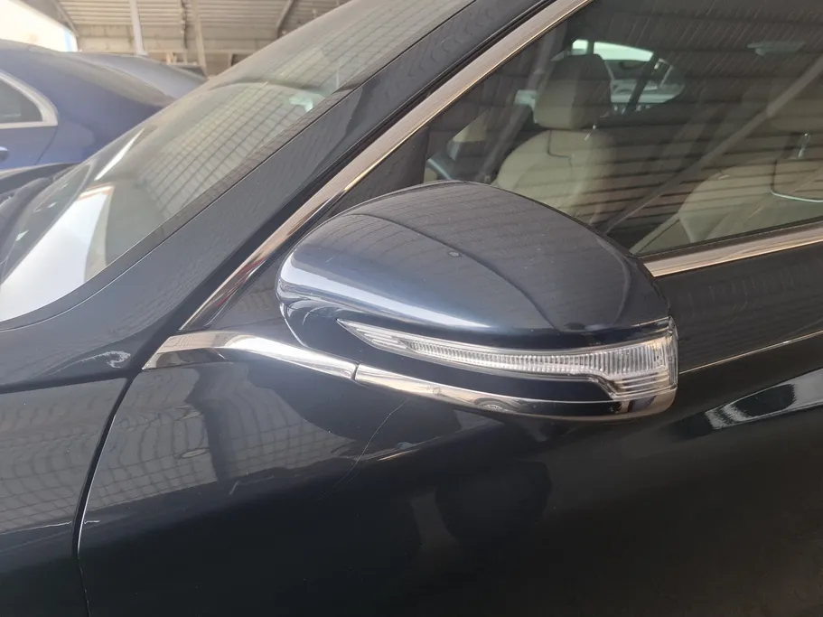 2024 Genesis G70 Prestige 