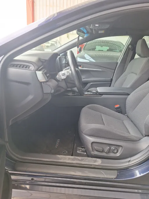 2025 Toyota Camry  E Plus HEV 