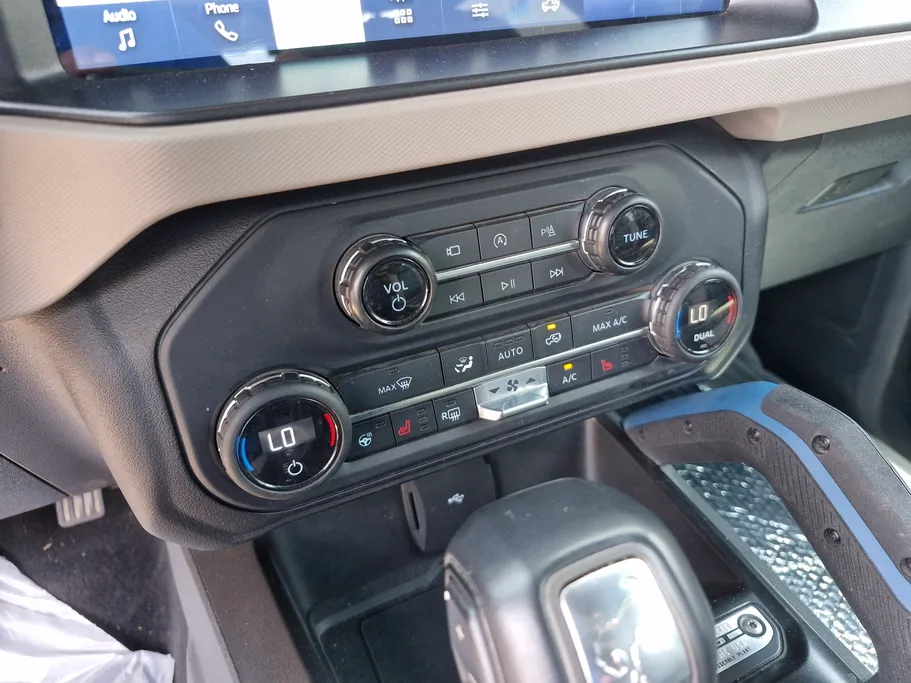 2023 Ford Bronco WildTrack 
