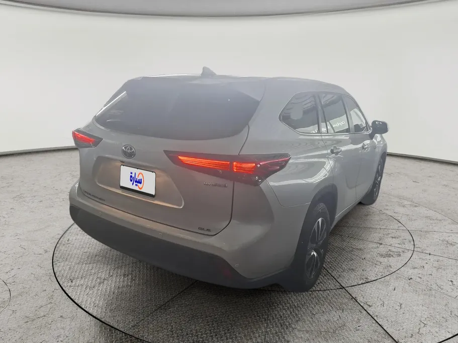تويوتا هايلاندر GLE 2023 
