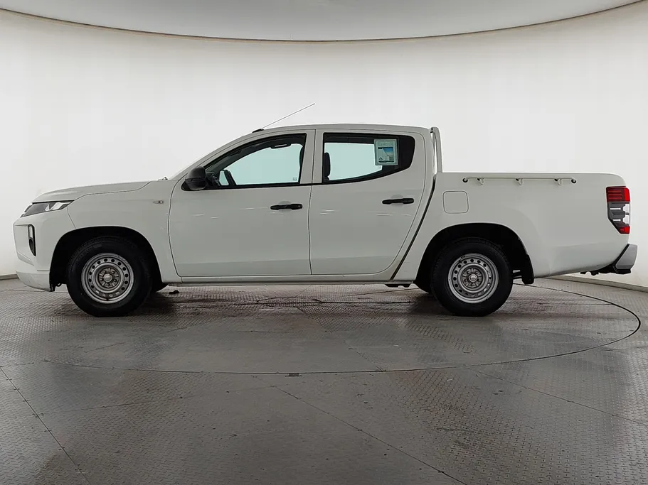 2022 ميتسوبيشي L200 Double Cap 