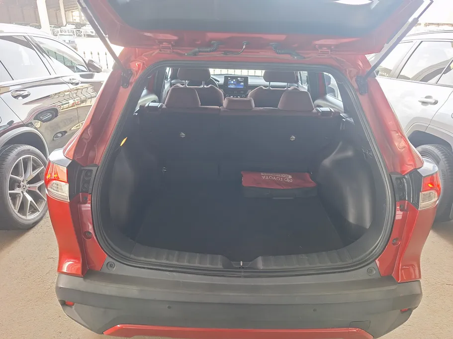 2021 Toyota Corolla Cross XLE 