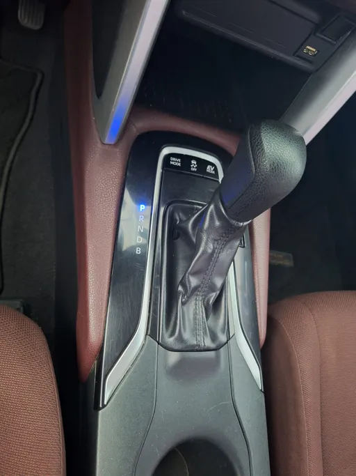 2021 Toyota Corolla Cross XLE 