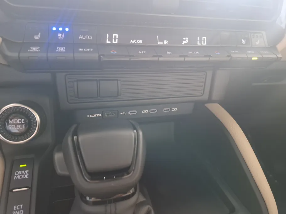 2025 Toyota Prado TXL3 