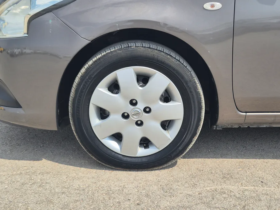 نيسان صني SV 2022 