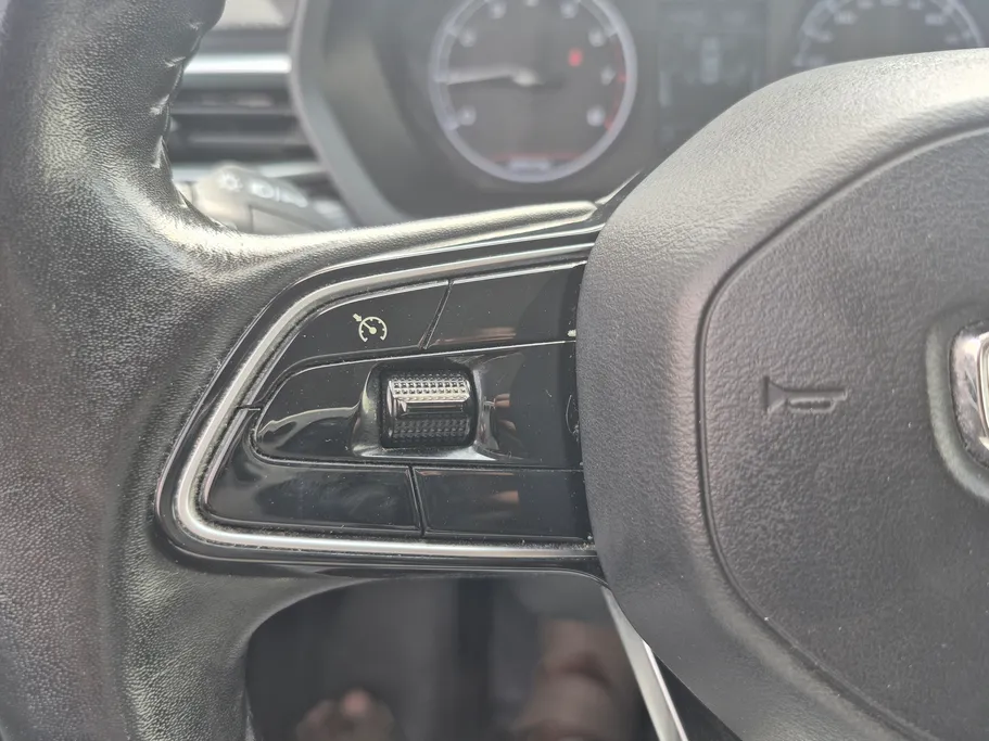 2023 Geely Emgrand GS 
