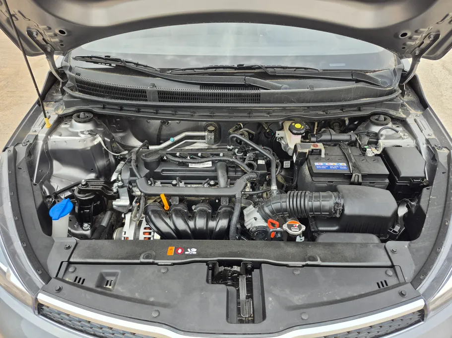 2025 Kia Pegas LX 