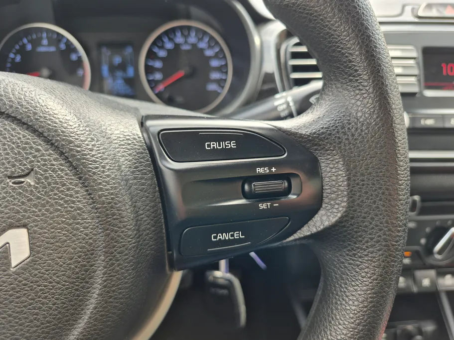 2025 Kia Pegas LX 