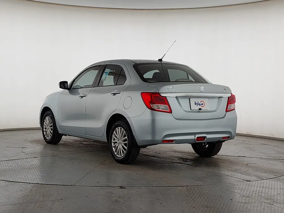 2025 سوزوكي Dzire GL 