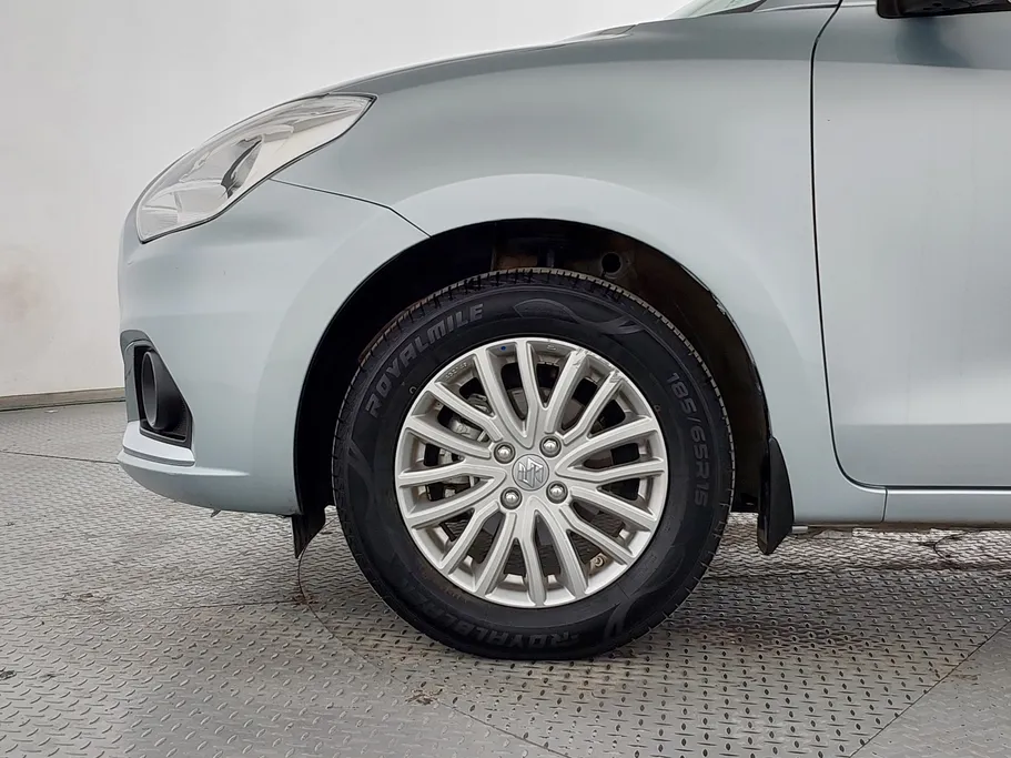 2025 سوزوكي Dzire GL 