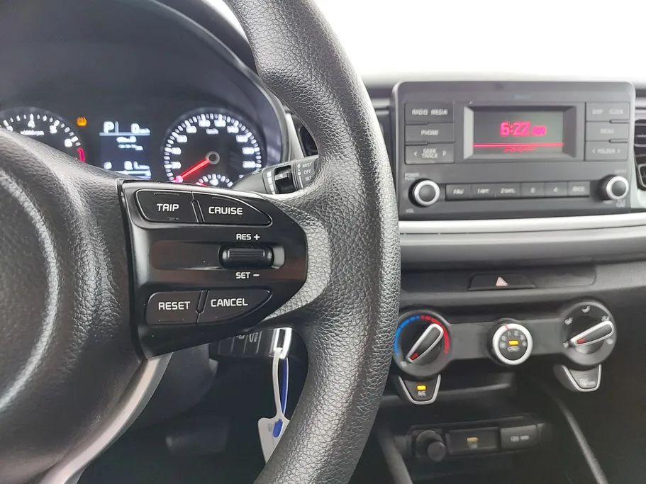 2023 Kia Rio LX 