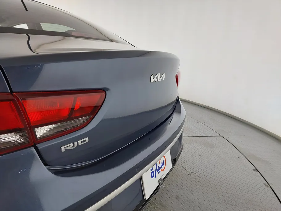 2023 Kia Rio LX 