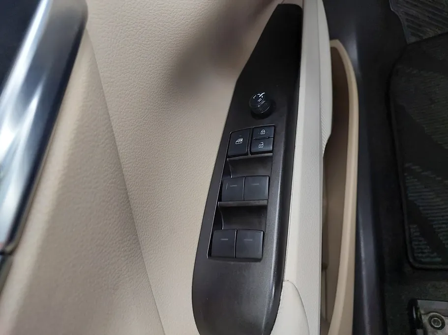 2022 تويوتا Camry  LE STD 