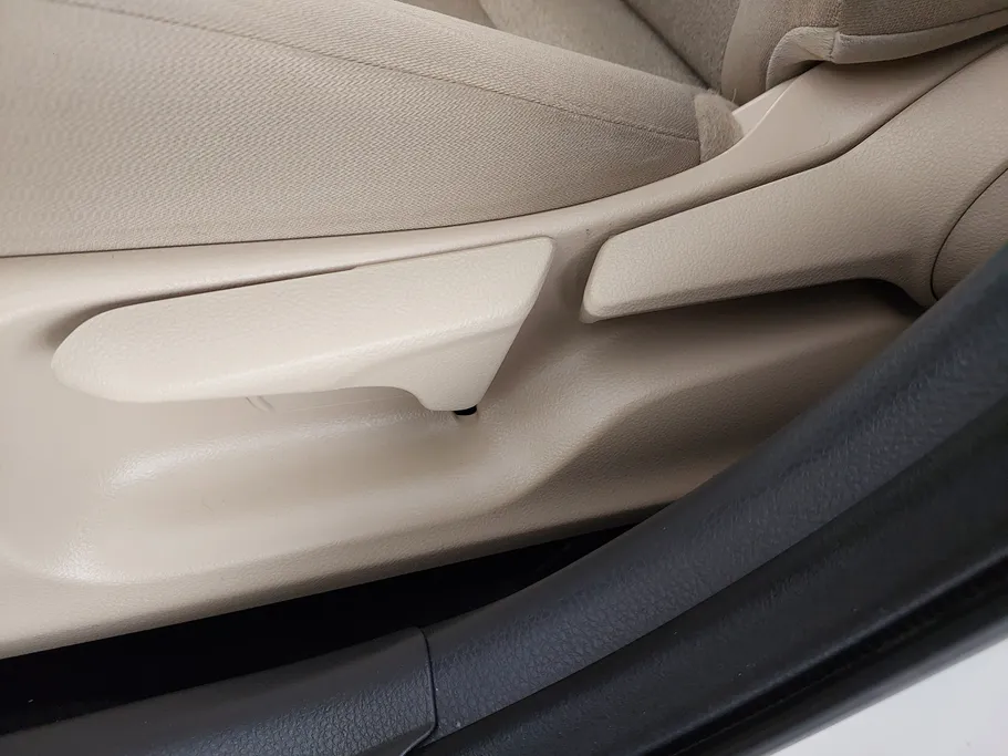 2022 تويوتا Camry  LE STD 