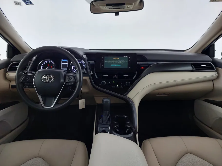 2022 تويوتا Camry  LE STD 