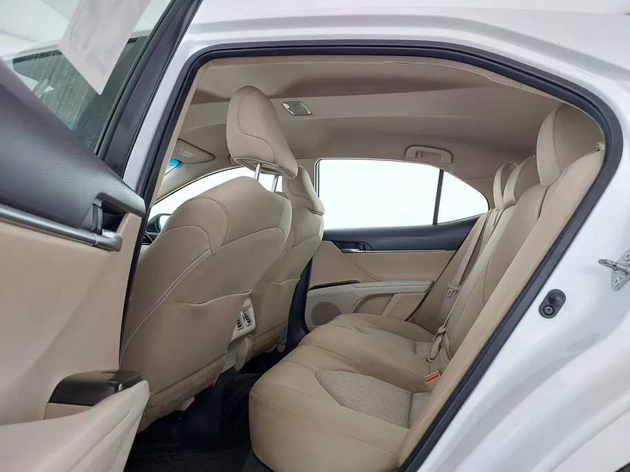 2022 تويوتا Camry  LE STD 