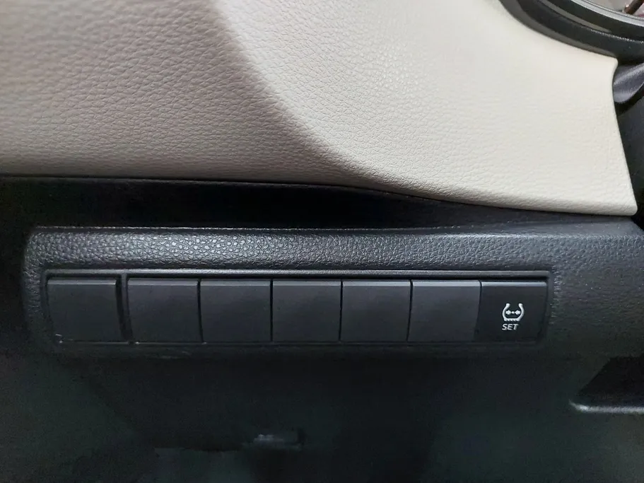 2024 Toyota Corolla XLI 