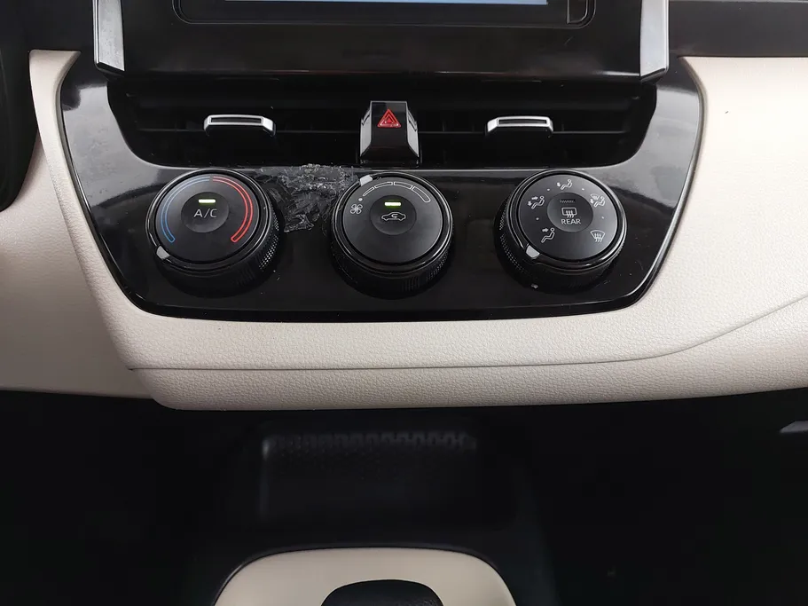 2024 Toyota Corolla XLI 