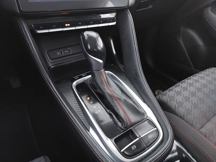 2022 MG ZS STD 