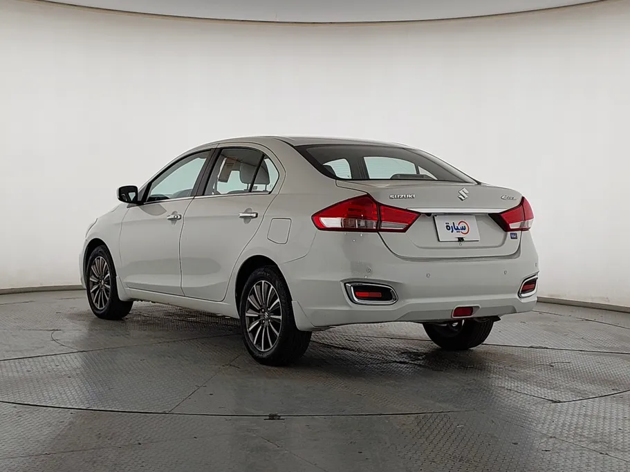 2023 سوزوكي Ciaz GLX 