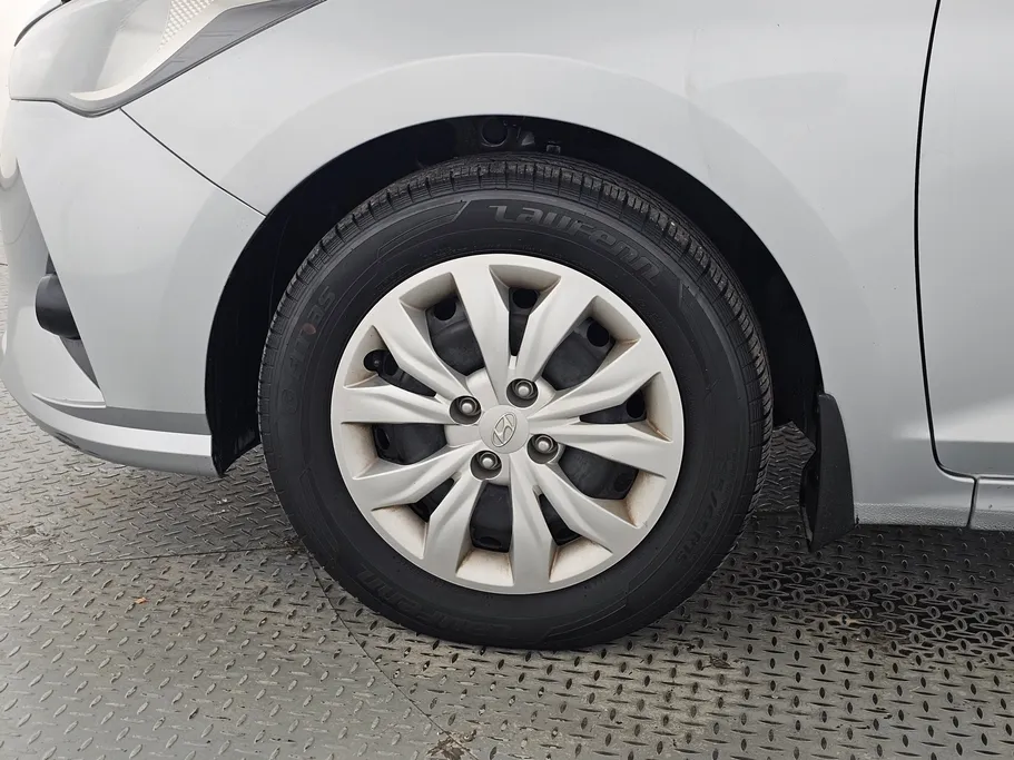 2022 Hyundai Accent Smart 