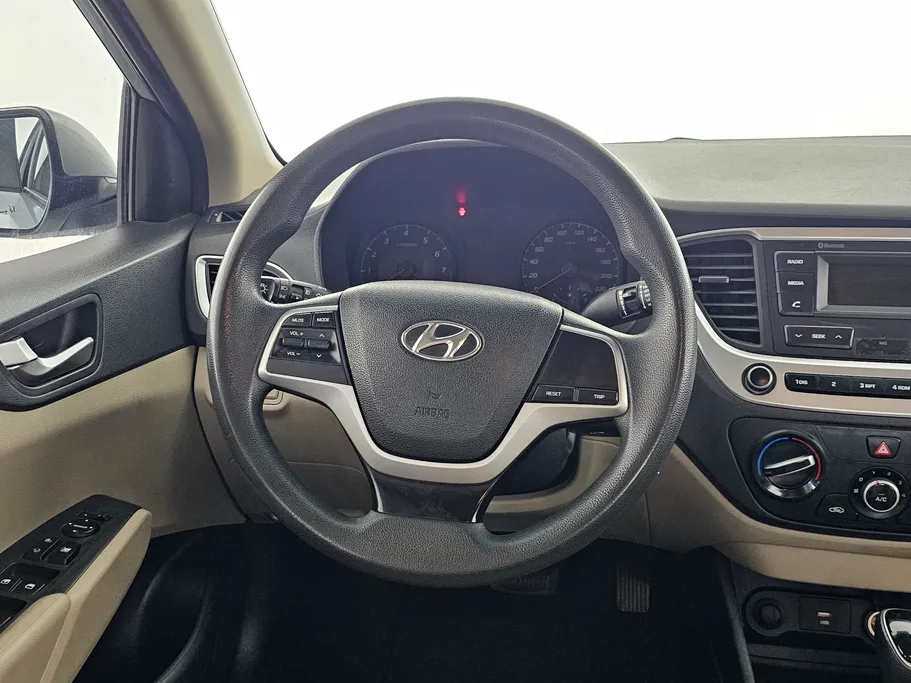 2022 Hyundai Accent Smart 