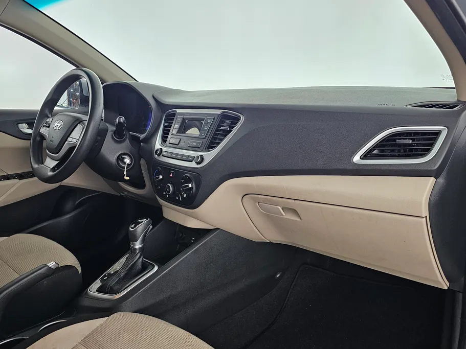 2022 Hyundai Accent Smart 