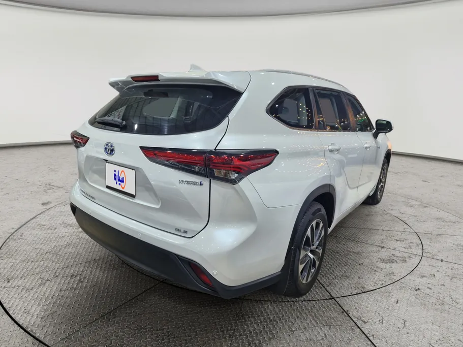 تويوتا هايلاندر GLE 2023 