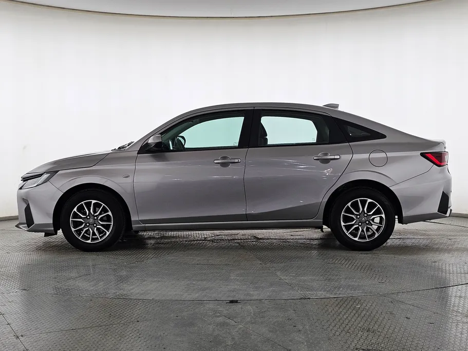 2024 تويوتا Yaris  Y 