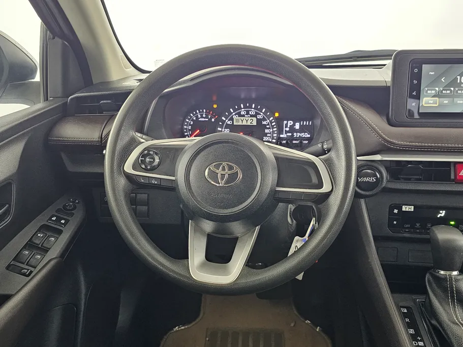 2024 تويوتا Yaris  Y 