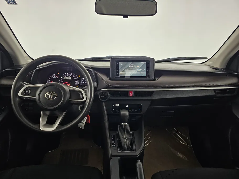 2024 تويوتا Yaris  Y 