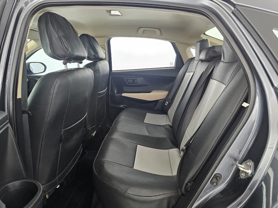 2024 Toyota Yaris  Y 