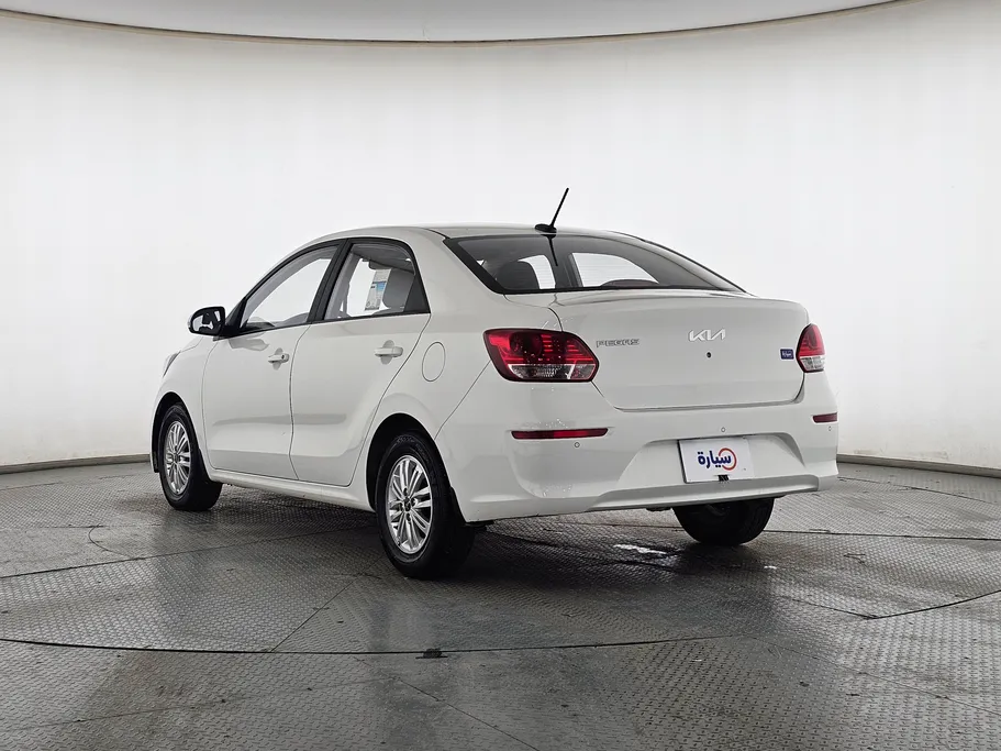 2025 كيا Pegas LX 