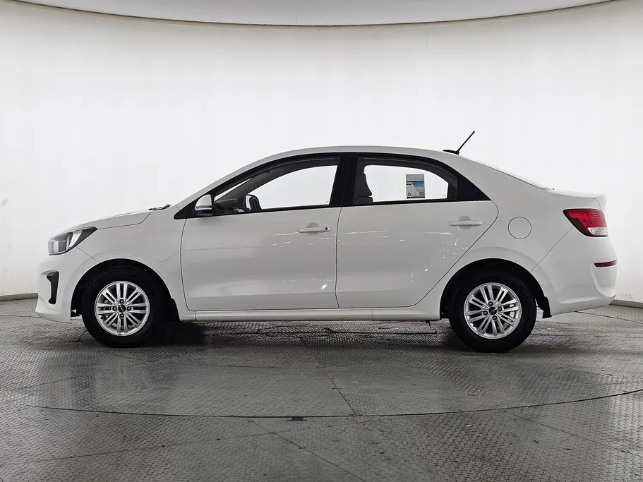 2025 كيا Pegas LX 
