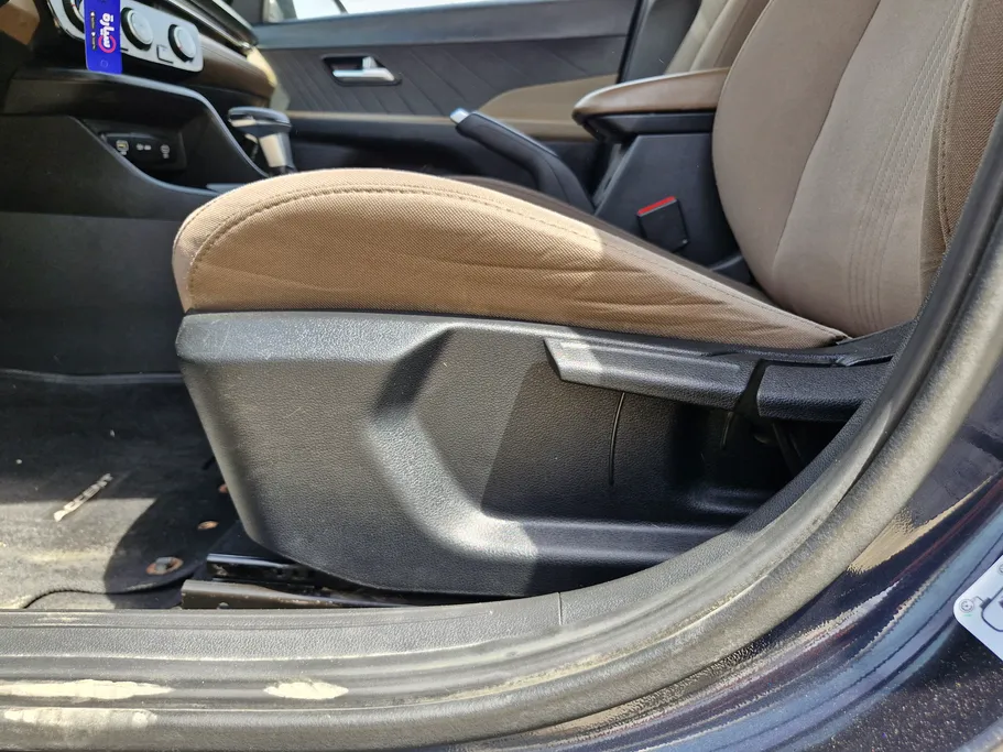 2024 Hyundai Accent Fleet 