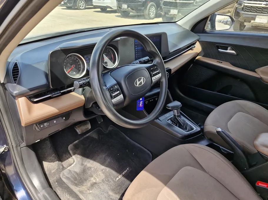 2024 Hyundai Accent Fleet 