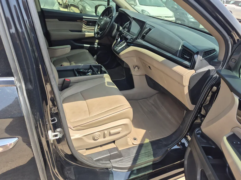 هوندا اوديسي Touring 2021 