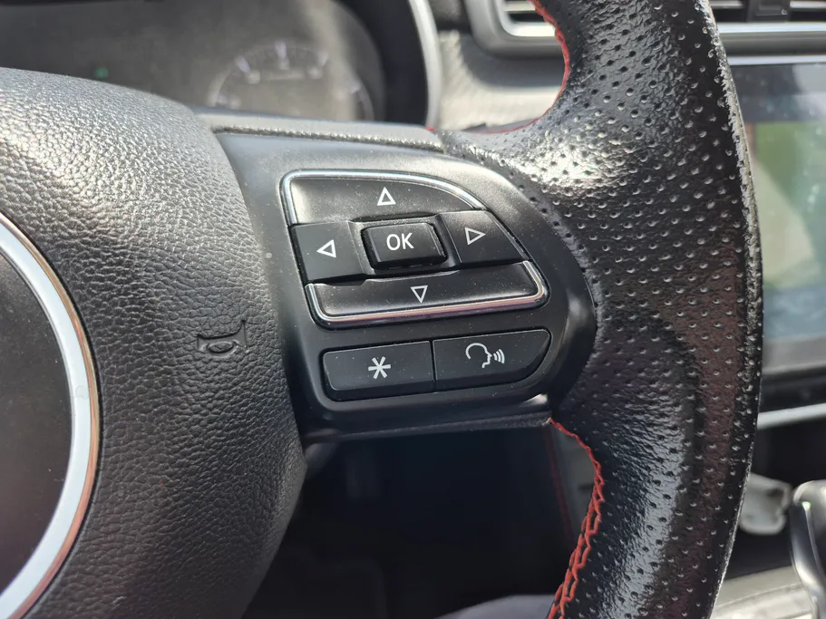 2023 ام جي ZS STD 