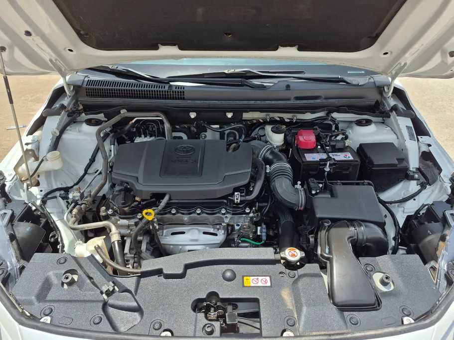 2023 Toyota Yaris  Y 