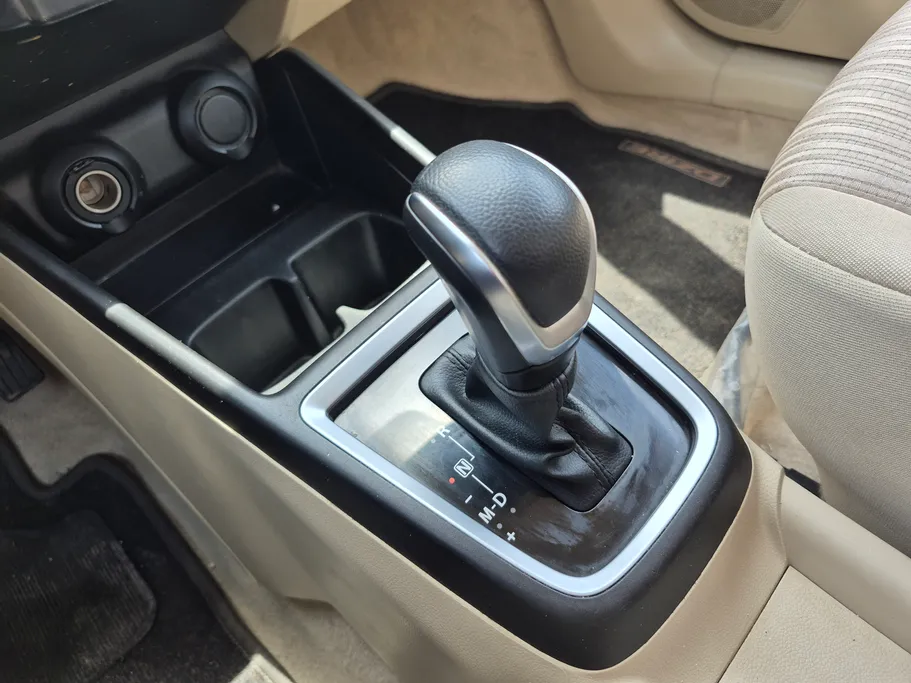 2024 سوزوكي Dzire GL 