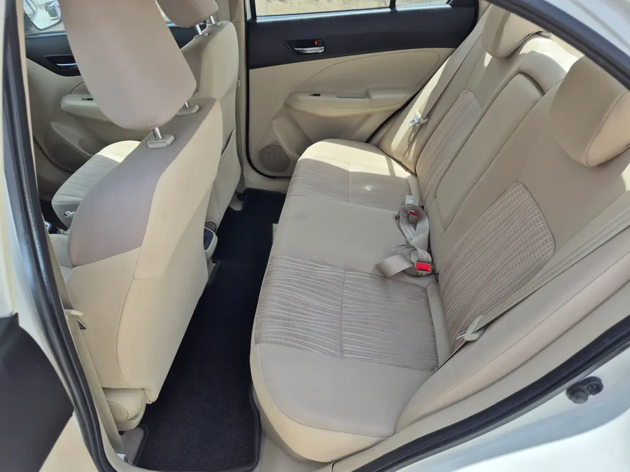 2024 سوزوكي Dzire GL 