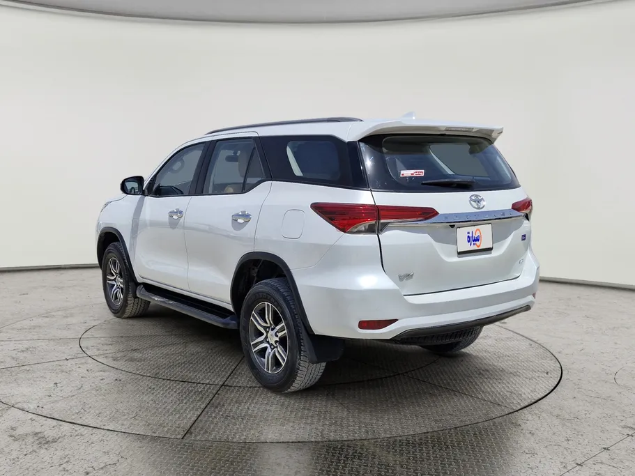 2023 Toyota Fortuner VX 